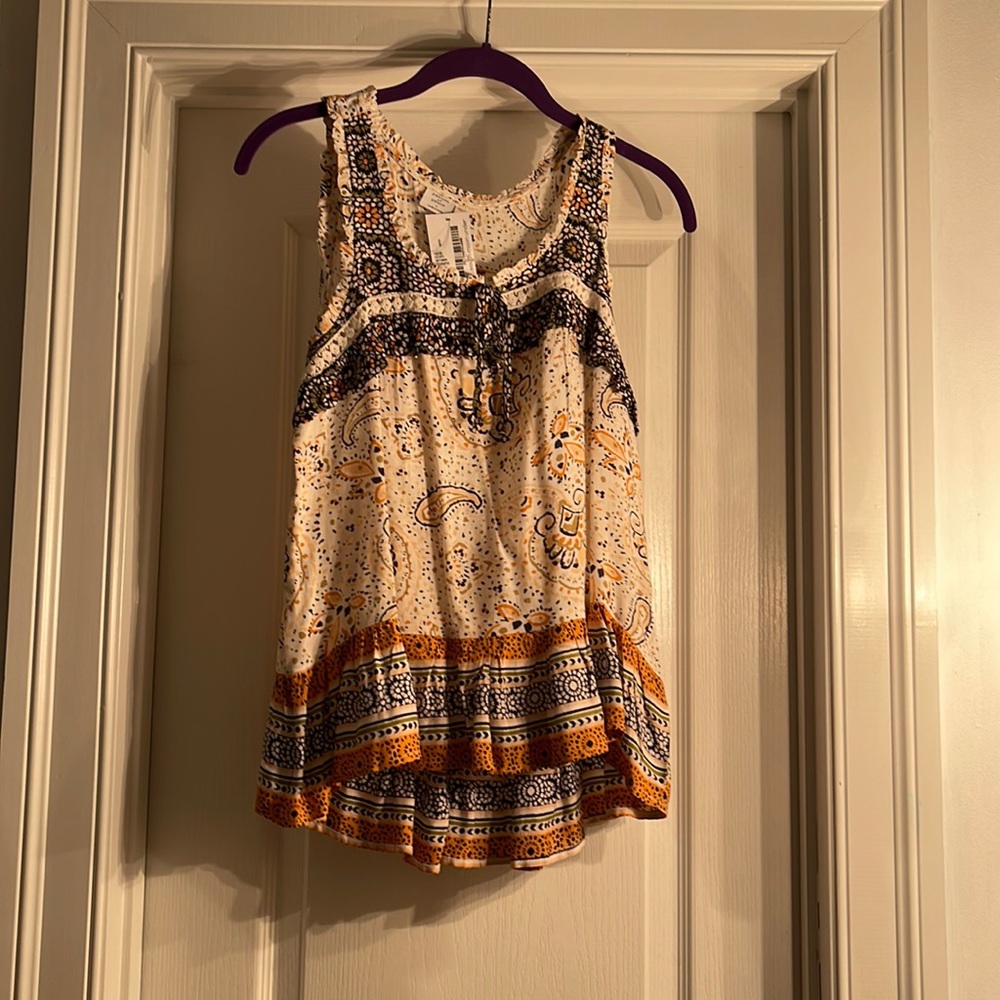 South Moon Under Top